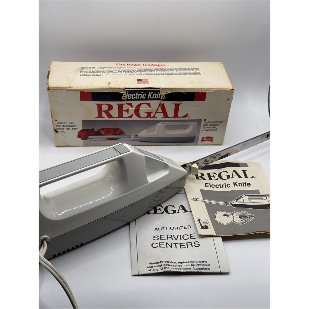 Vintage Regal Electric Knife K382GY  Two Serrated Steel Blades Works Great USA